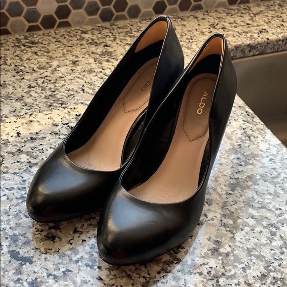 Aldo Shoes - Aldo black leather wedges